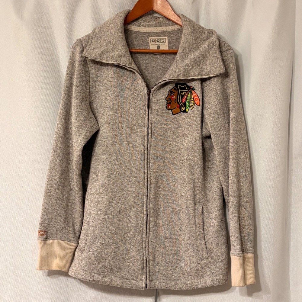 CCM Chicago Blackhawks NHL Vintage Full Zip Sweater Jacket Gray Womens XL 6528W